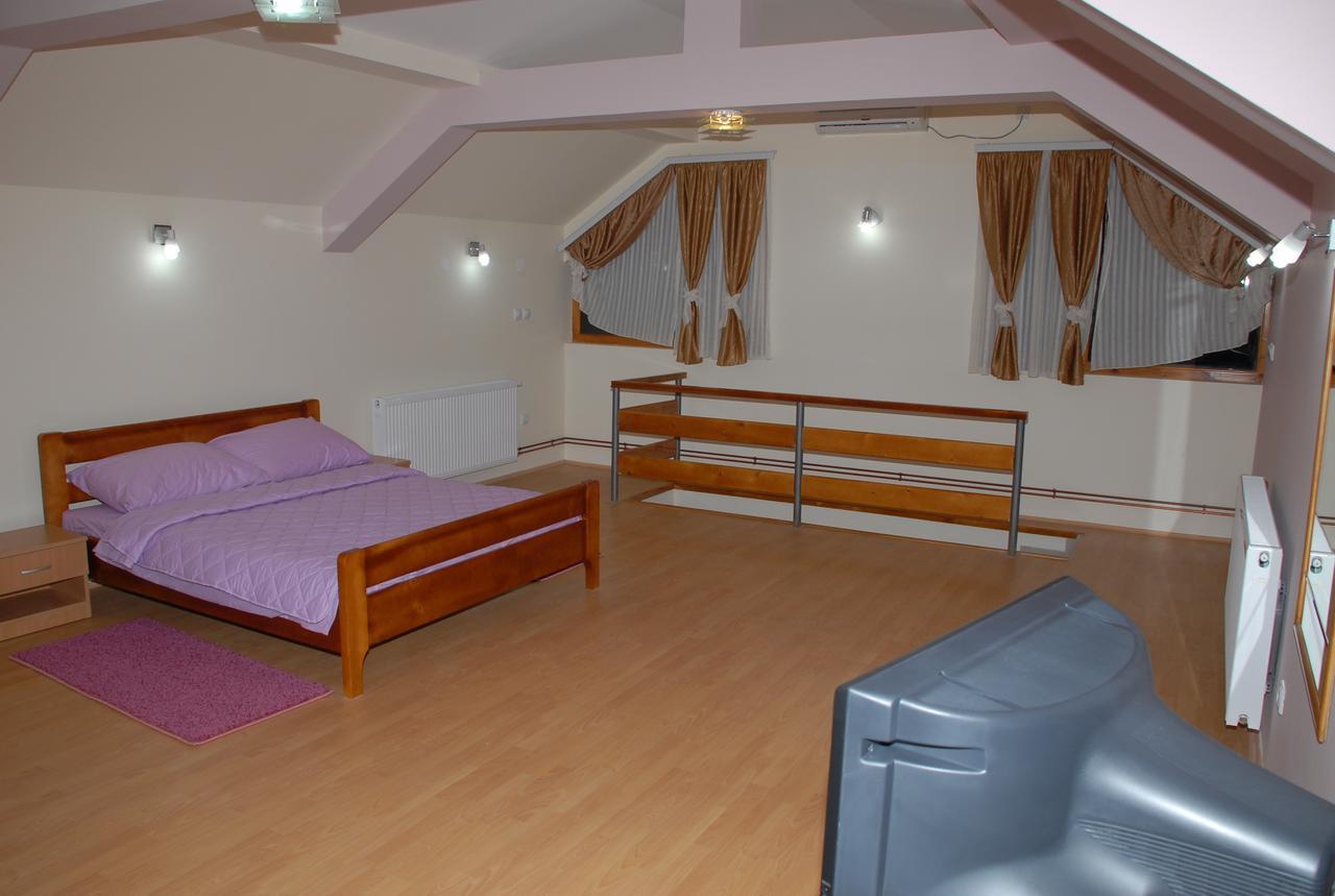 Zormaris-M Hotel Vranje Esterno foto