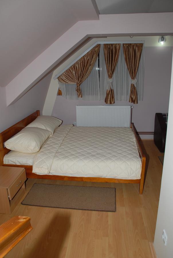 Zormaris-M Hotel Vranje Esterno foto